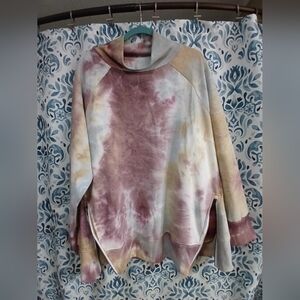 Tie-Dye Women's Sweatshirt
